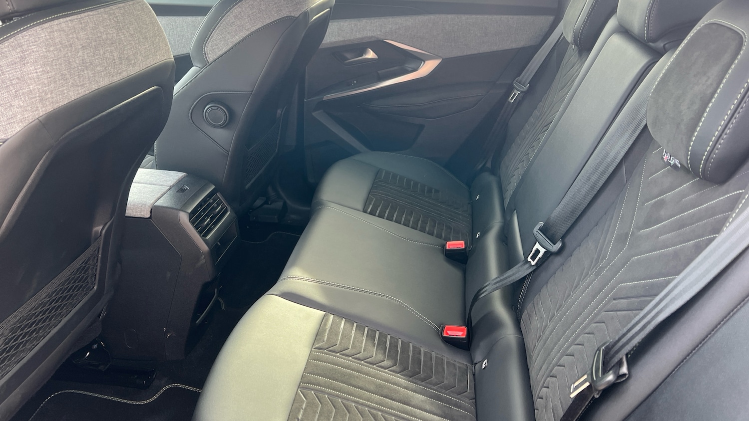 Used Peugeot 3008 2024 for sale - 76180056: Photo 33