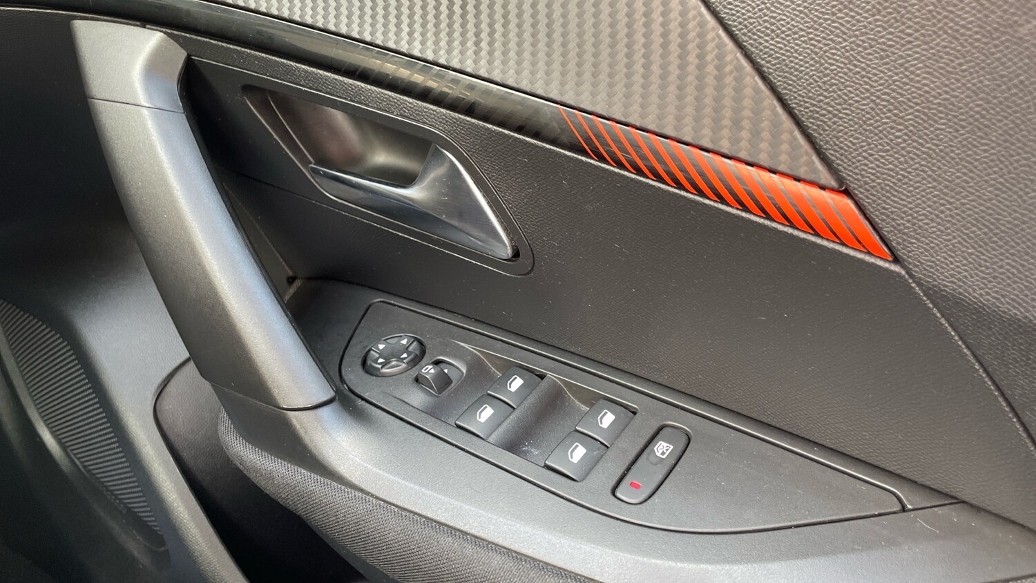 Used Peugeot 2008 2022 for sale - 76073702: Photo 22