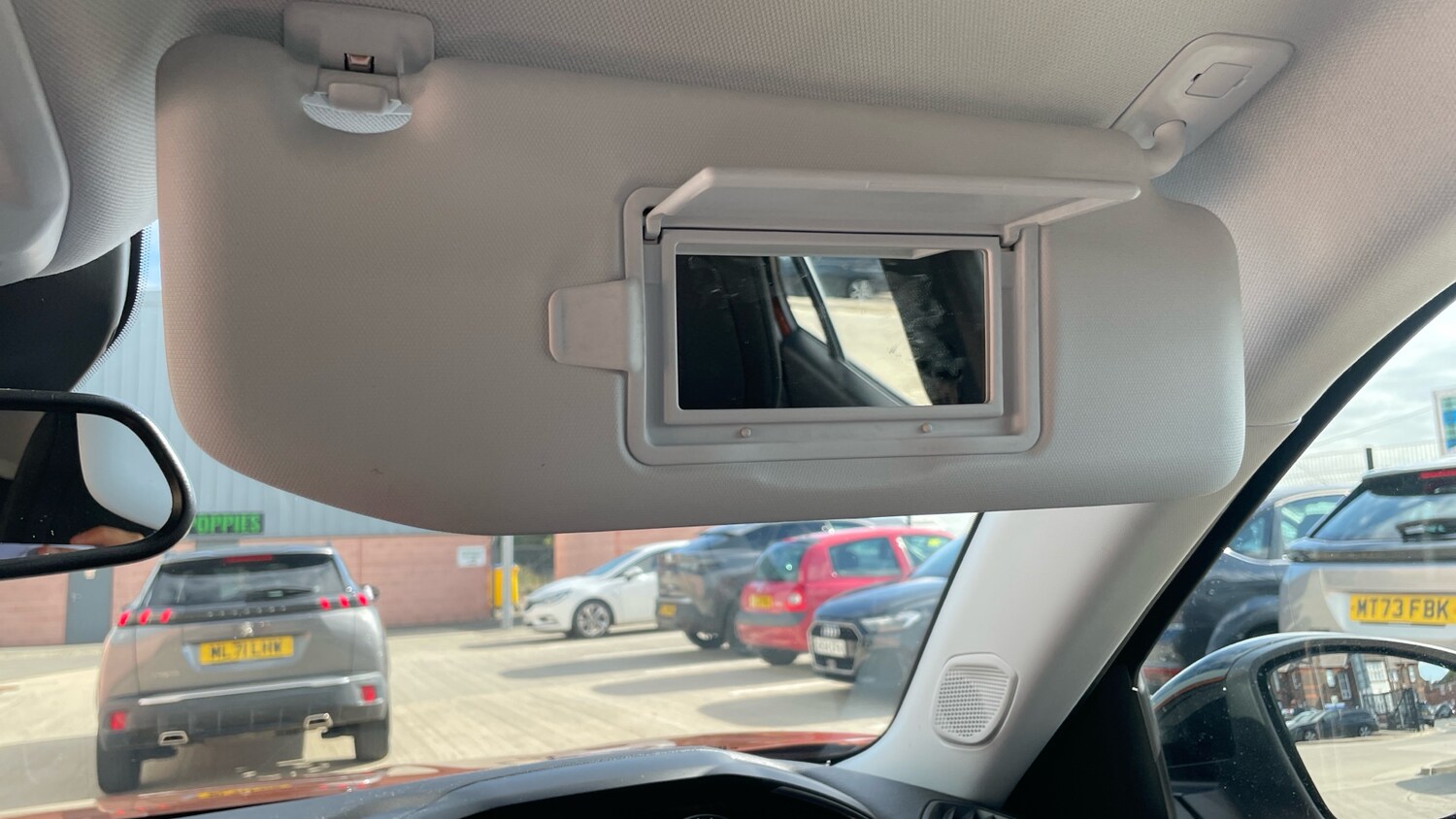 Used Peugeot 2008 2022 for sale - 76073702: Photo 35