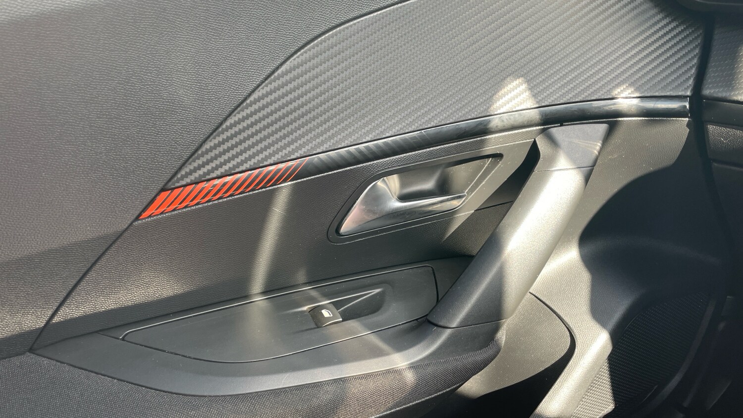 Used Peugeot 2008 2022 for sale - 76073702: Photo 38