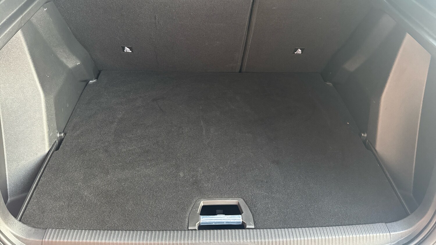 Used Peugeot 2008 2024 for sale - 76716076: Photo 20