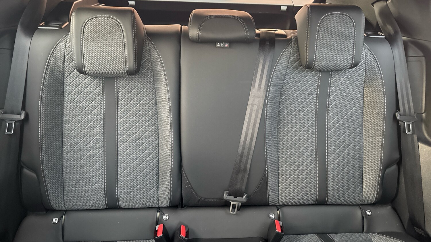 Used Peugeot 2008 2024 for sale - 76716076: Photo 26