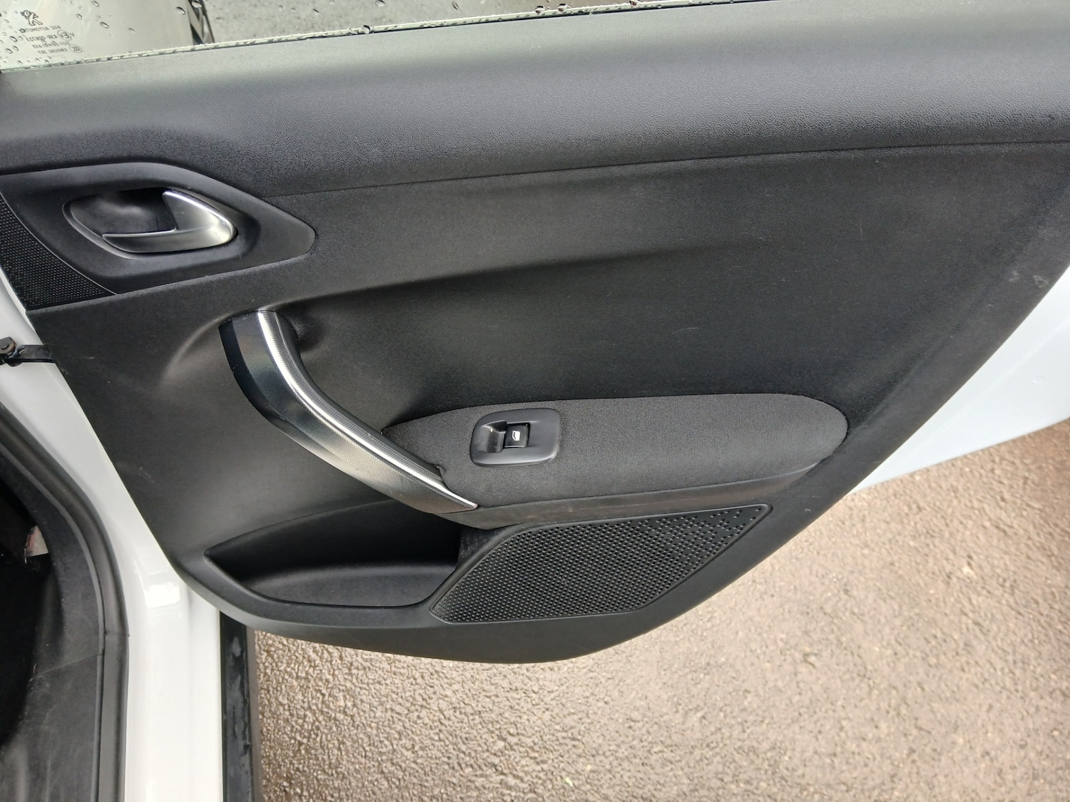 Used Peugeot 2008 2014 for sale - 77742453: Photo 18