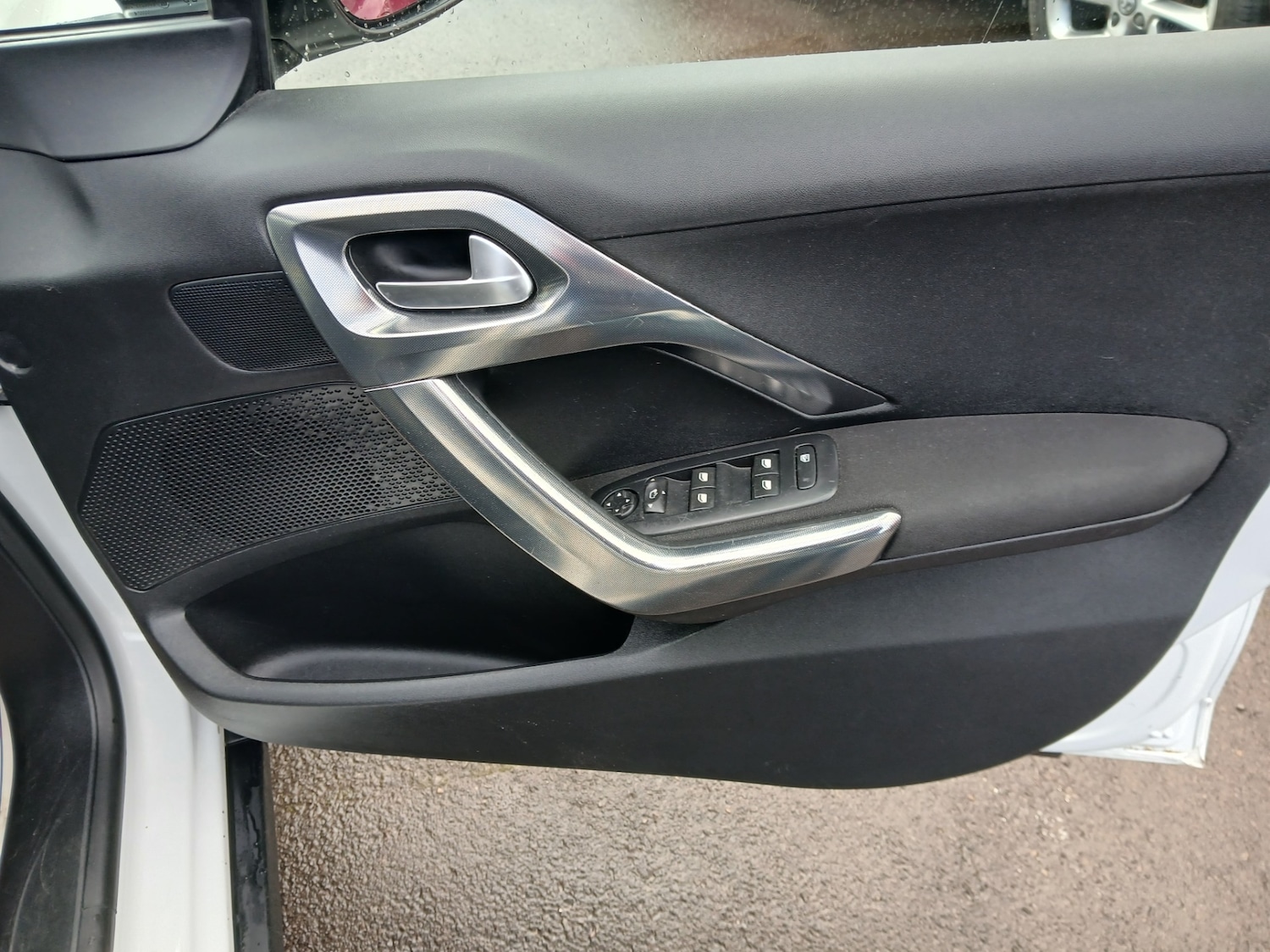 Used Peugeot 2008 2014 for sale - 77742453: Photo 20