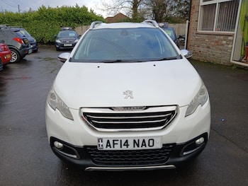 Used Peugeot 2008 2014 for sale - 77742453: Photo