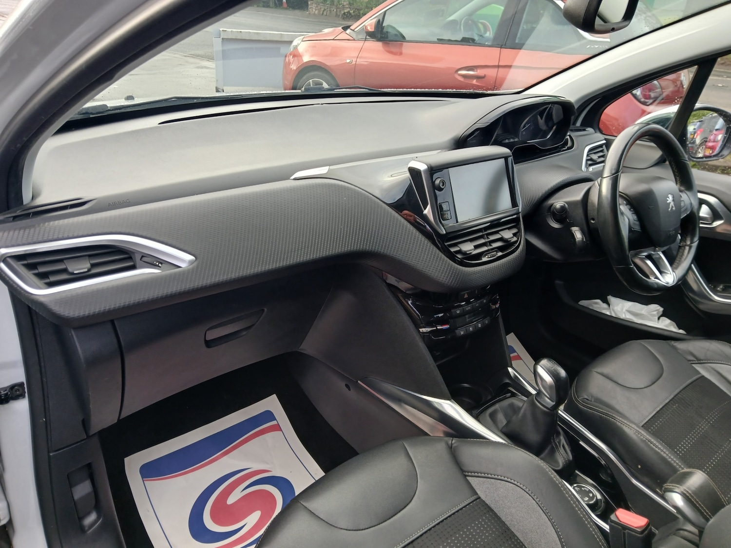 Used Peugeot 2008 2014 for sale - 77742453: Photo 9