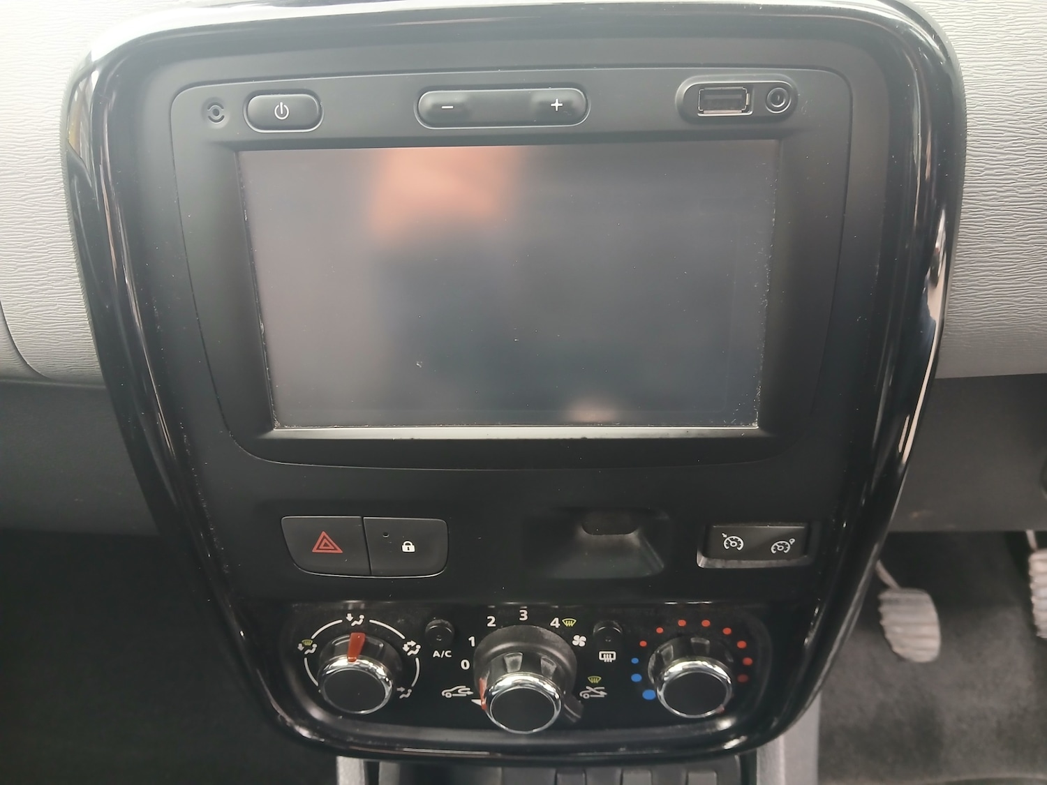 Used Dacia Duster 2016 for sale - 76170528: Photo 25