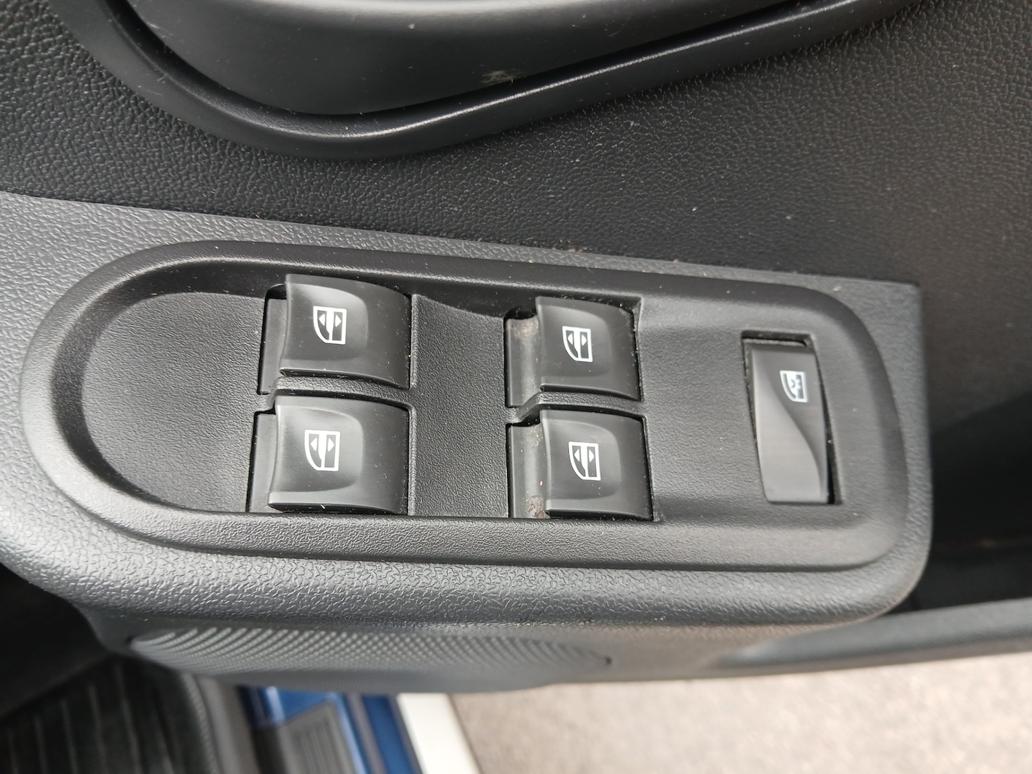 Used Dacia Duster 2016 for sale - 76170528: Photo 32