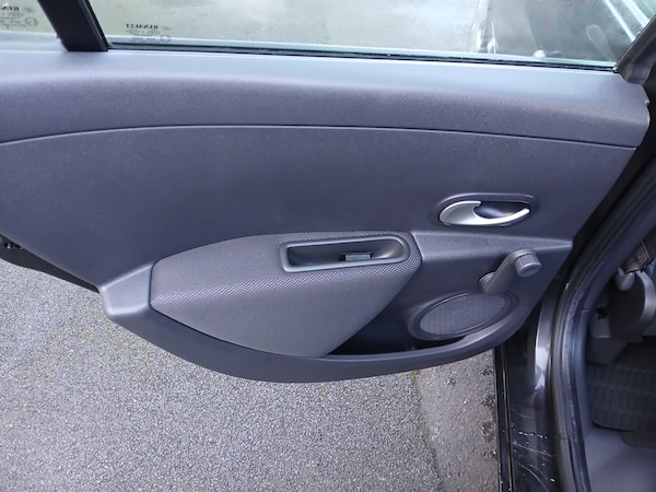 Used Renault Clio 2008 for sale - 72588472: Photo 13