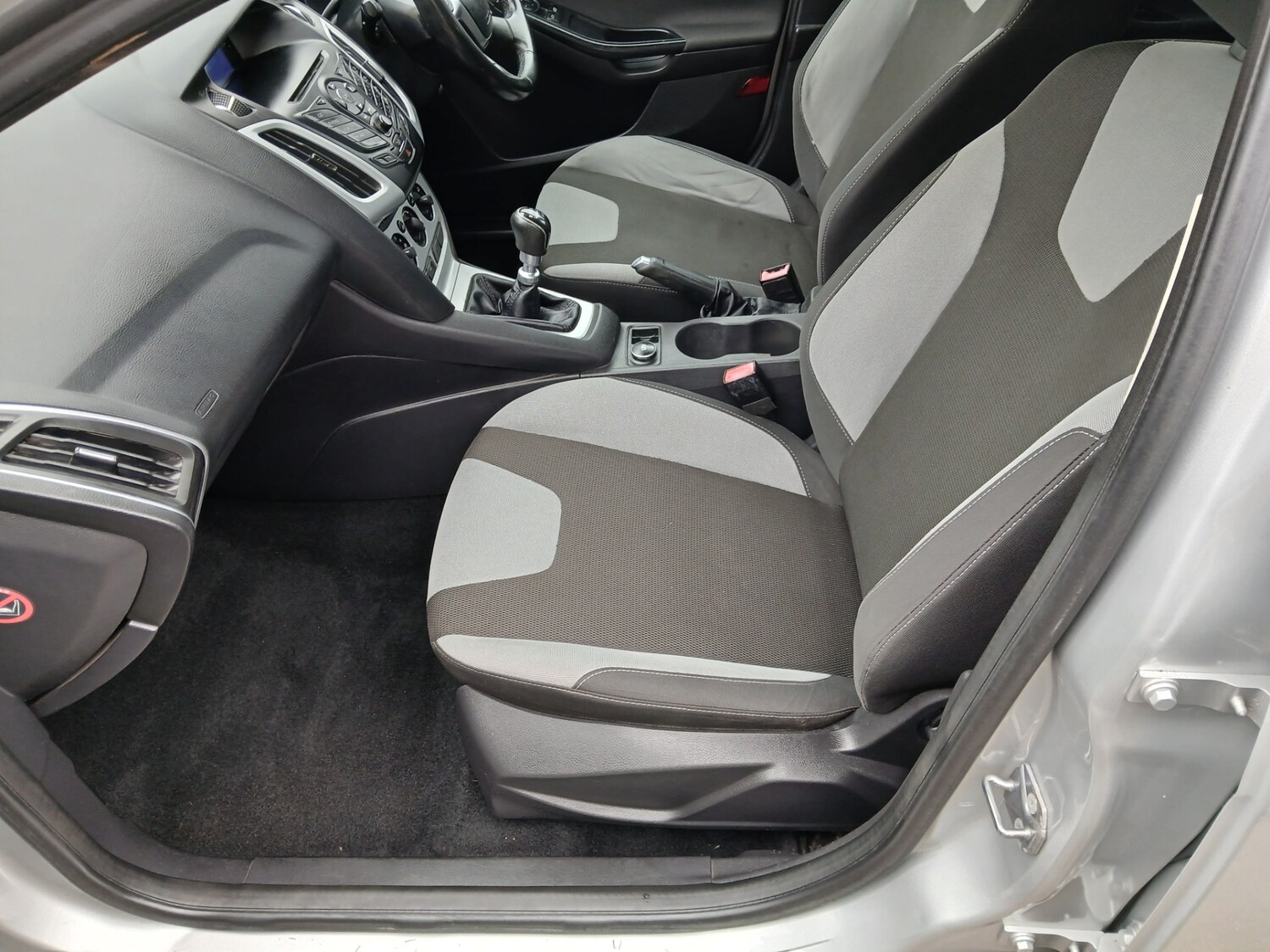 Used Ford Focus 2012 for sale - 77845216: Photo 10