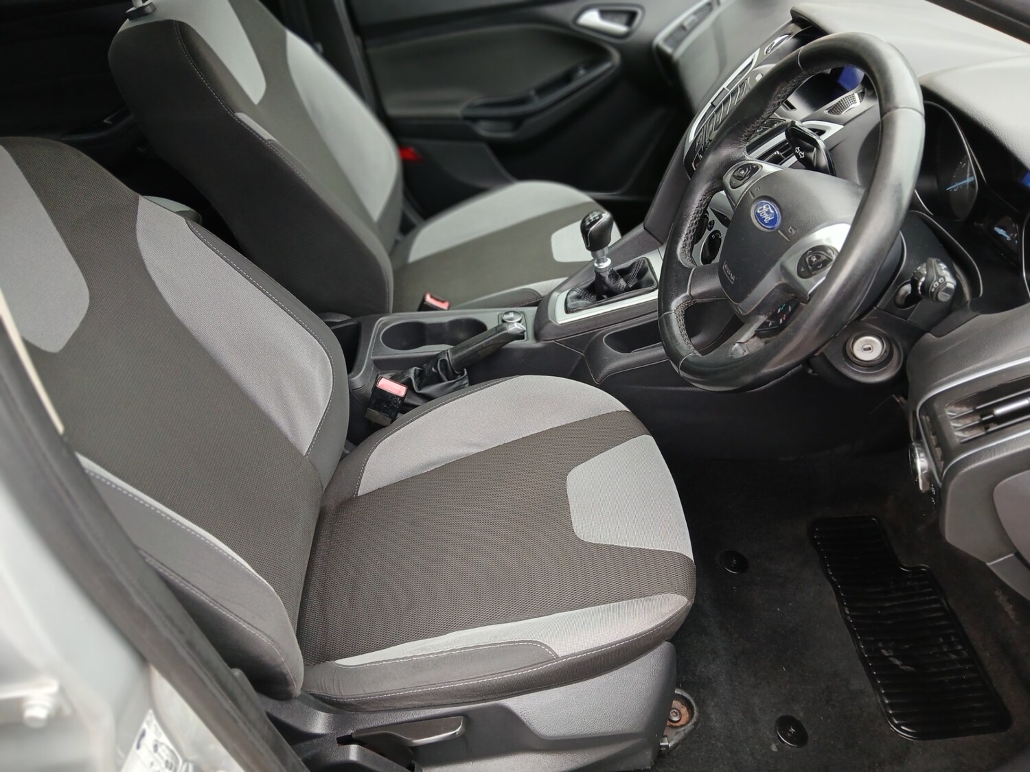 Used Ford Focus 2012 for sale - 77845216: Photo 19