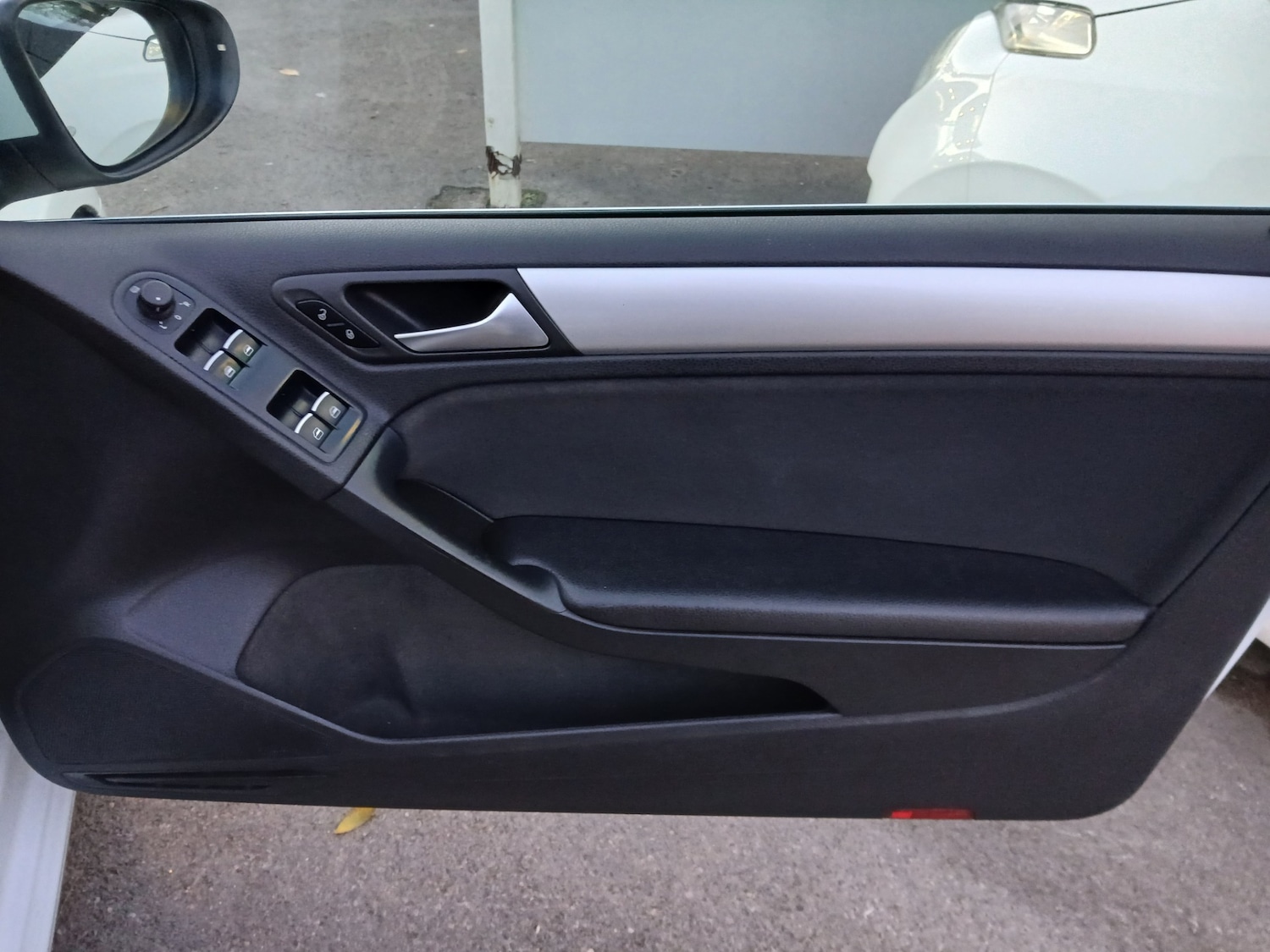 Used Volkswagen Golf 2012 for sale - 76492493: Photo 16