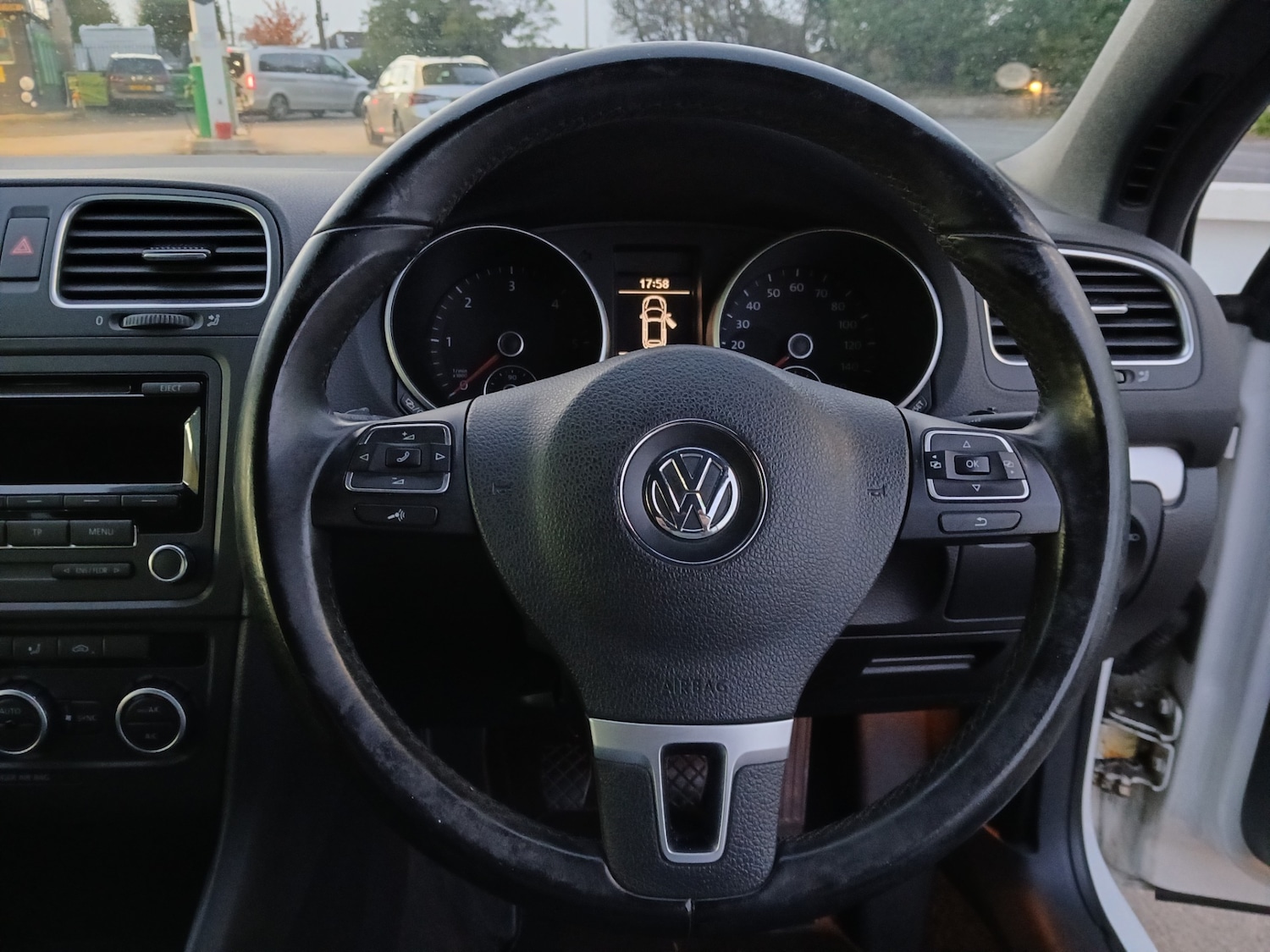 Used Volkswagen Golf 2012 for sale - 76492493: Photo 18