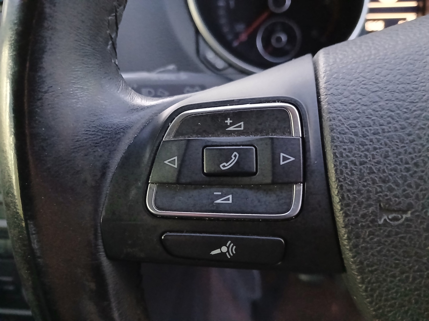 Used Volkswagen Golf 2012 for sale - 76492493: Photo 25