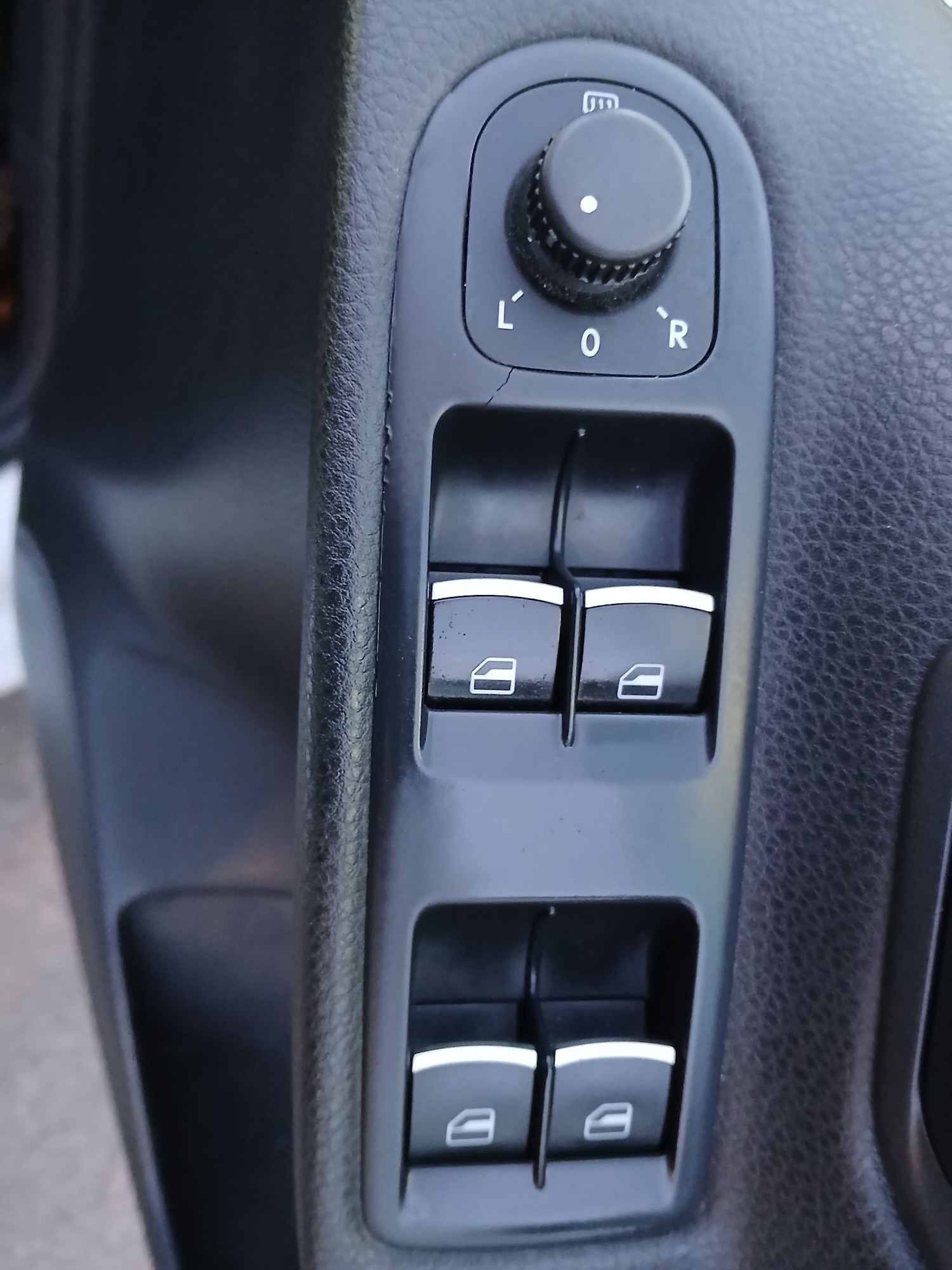 Used Volkswagen Golf 2012 for sale - 76492493: Photo 28