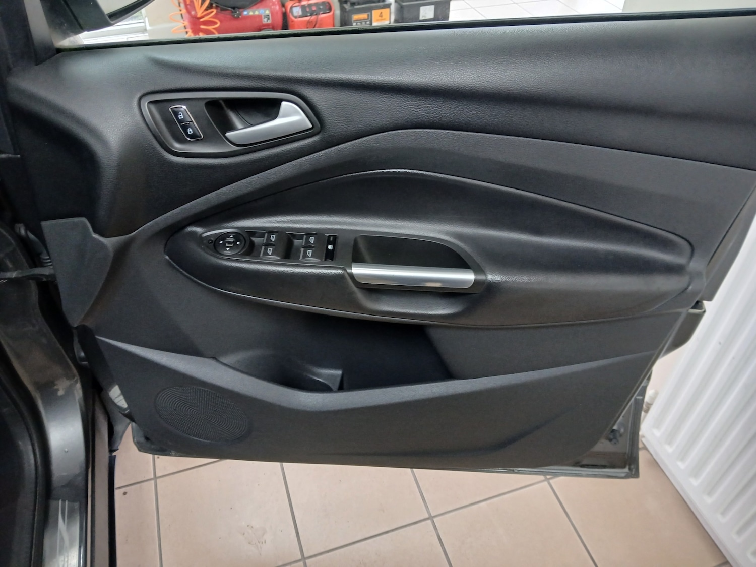 Used Ford Kuga 2015 for sale - 77568721: Photo 20