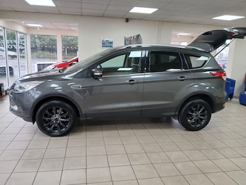 Used Ford Kuga 2015 for sale - 77568721: Photo