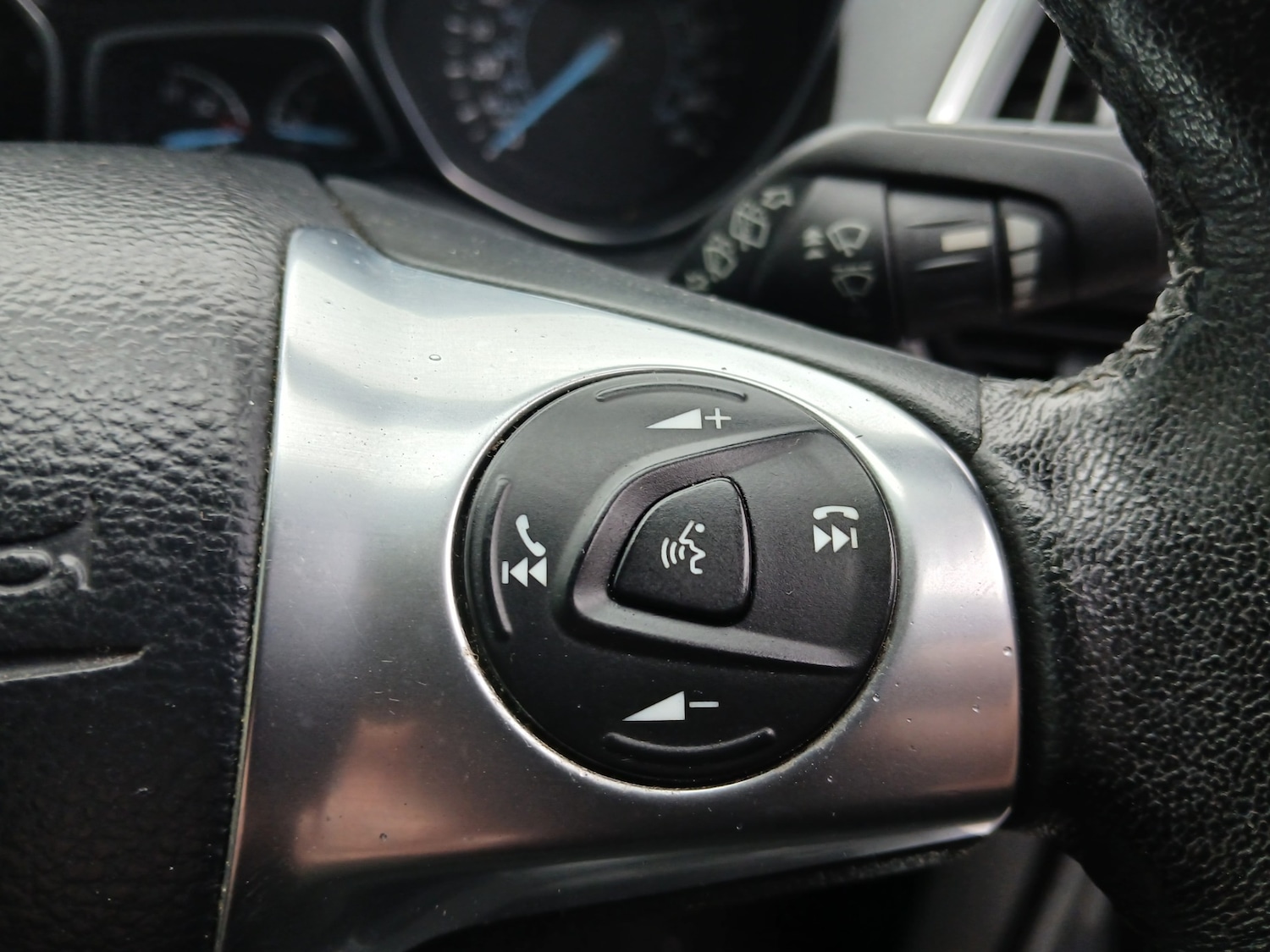 Used Ford Kuga 2013 for sale - 76877390: Photo 30