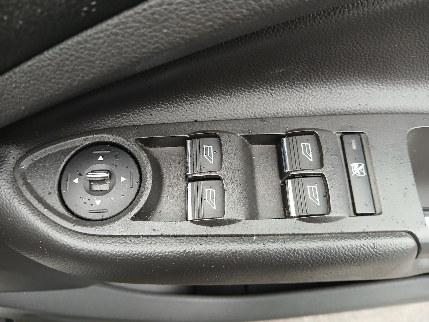 Used Ford Kuga 2013 for sale - 76877390: Photo 32