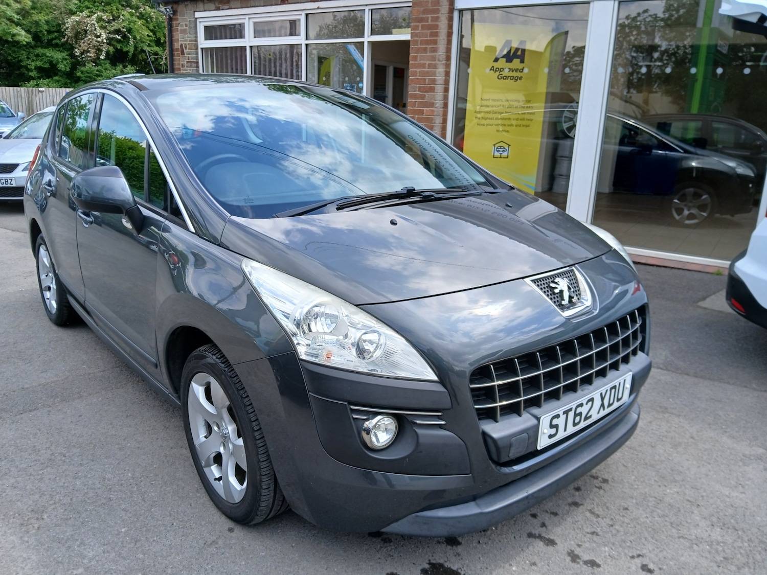 Vehicle 1