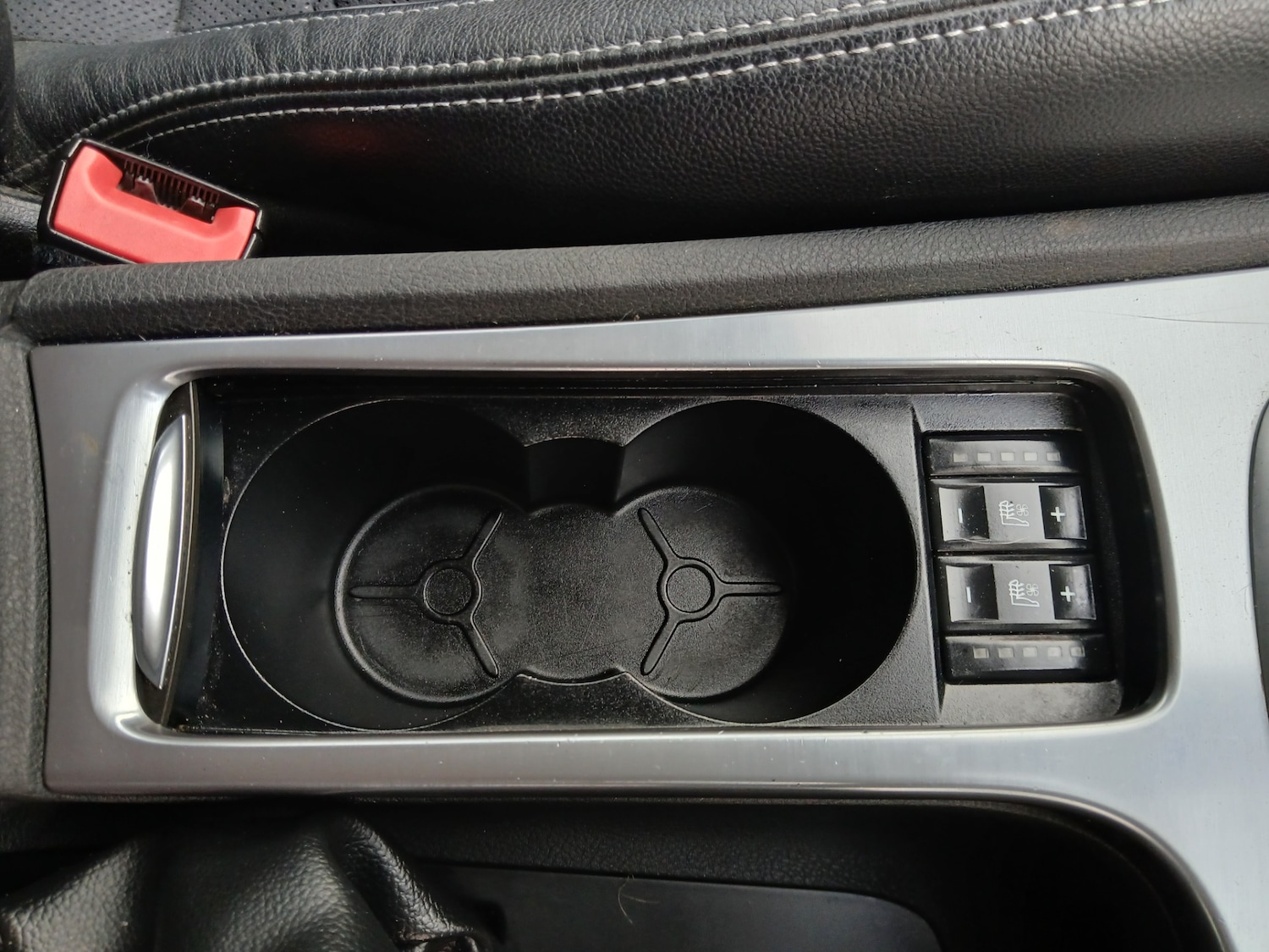 Used Ford Mondeo 2013 for sale - 76427969: Photo 28