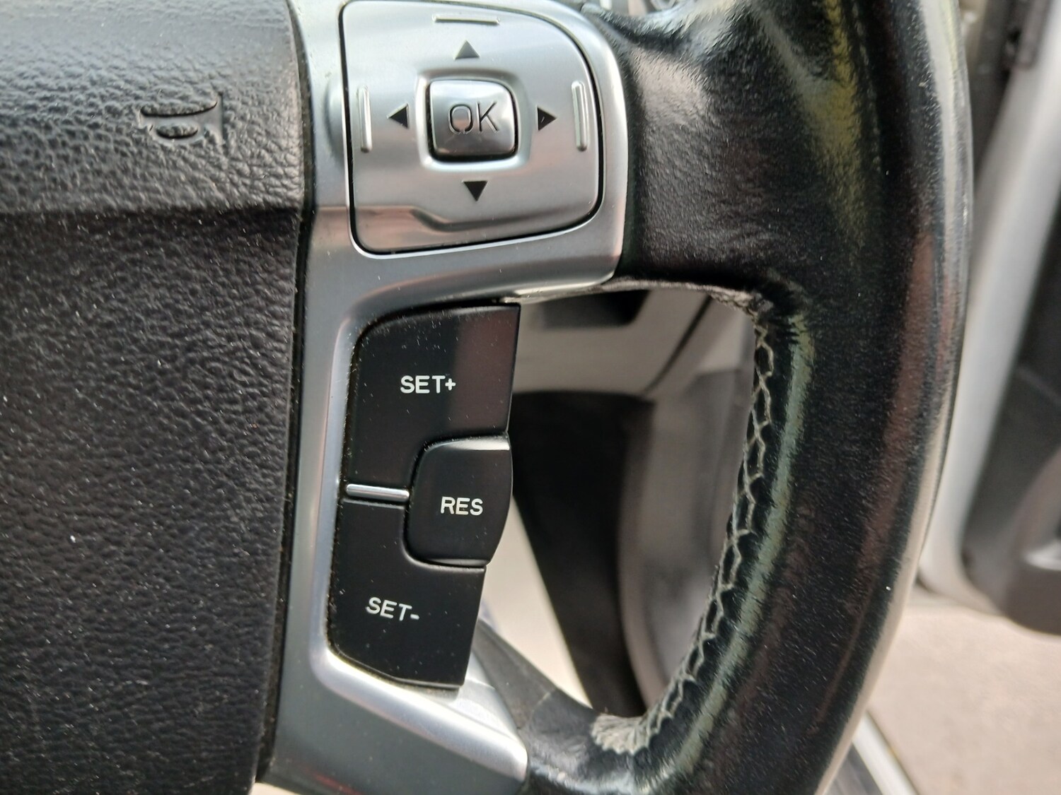 Used Ford Mondeo 2013 for sale - 76427969: Photo 31