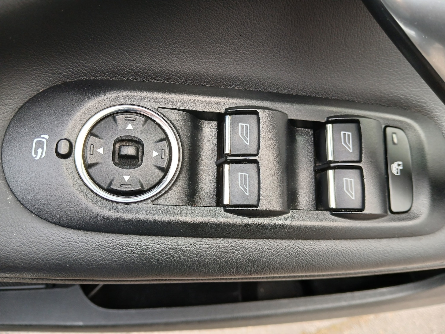 Used Ford Mondeo 2013 for sale - 76427969: Photo 33