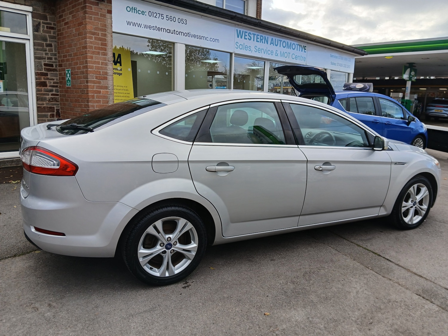 Used Ford Mondeo 2013 for sale - 76427969: Photo 8