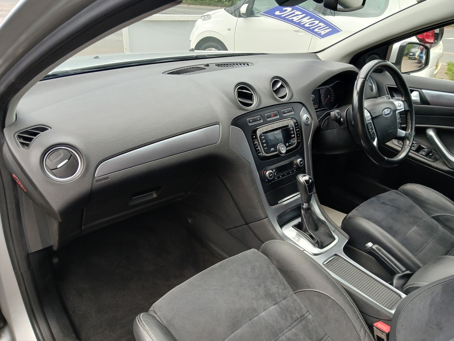 Used Ford Mondeo 2013 for sale - 76427969: Photo 9