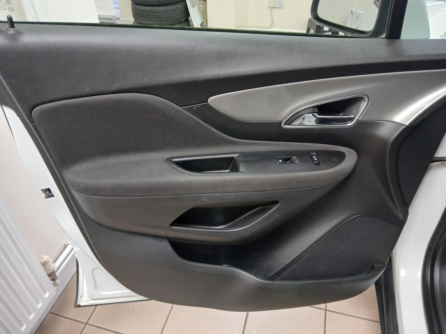 Used Vauxhall Mokka 2013 for sale - 77530531: Photo 10