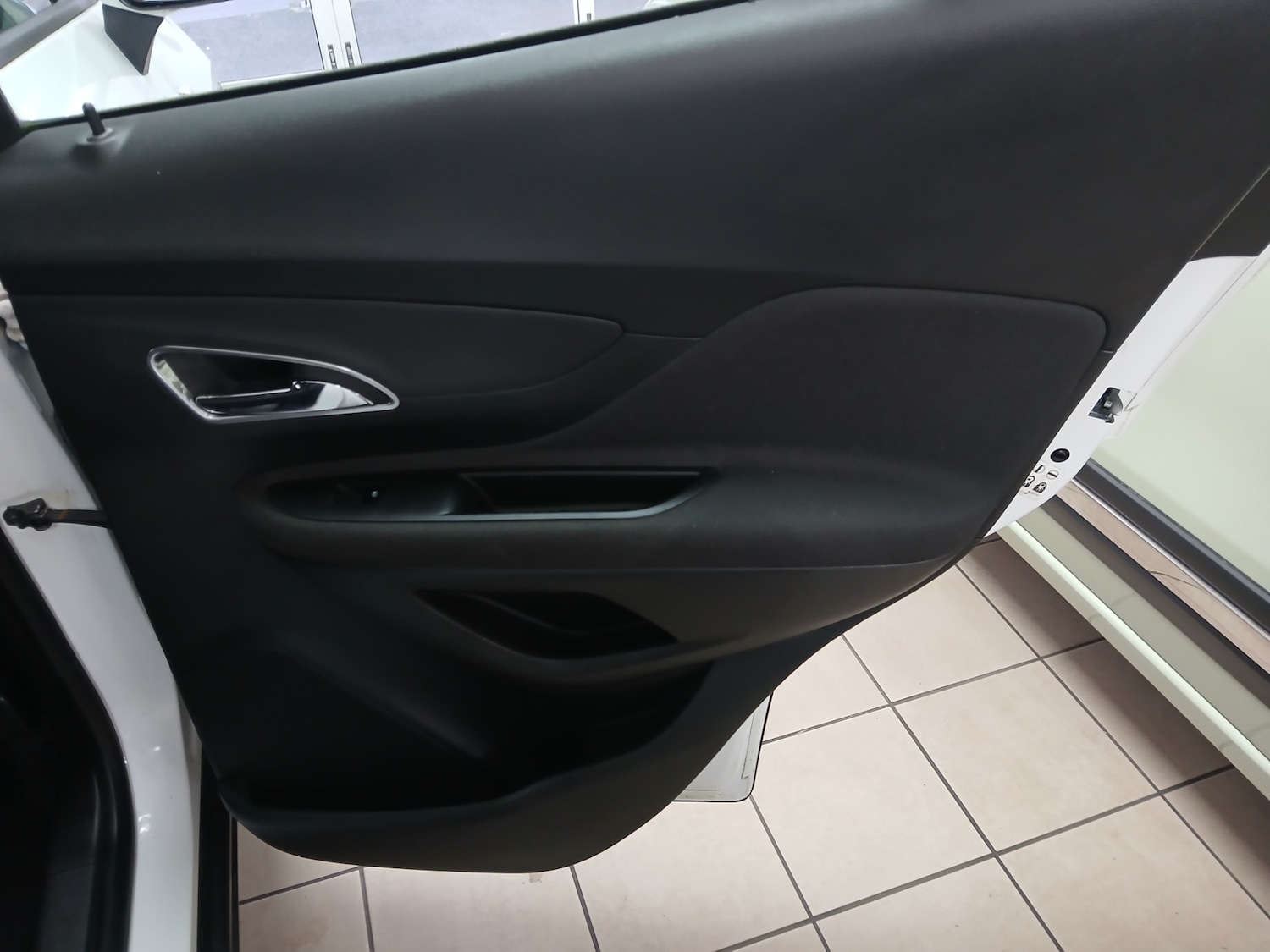 Used Vauxhall Mokka 2013 for sale - 77530531: Photo 19