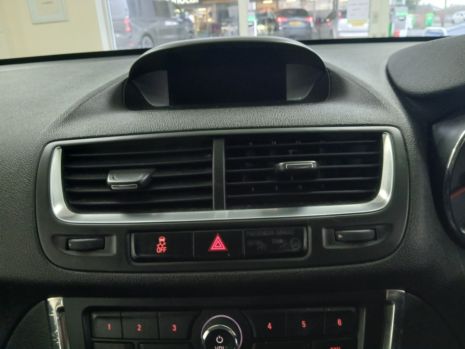 Used Vauxhall Mokka 2013 for sale - 77530531: Photo 24