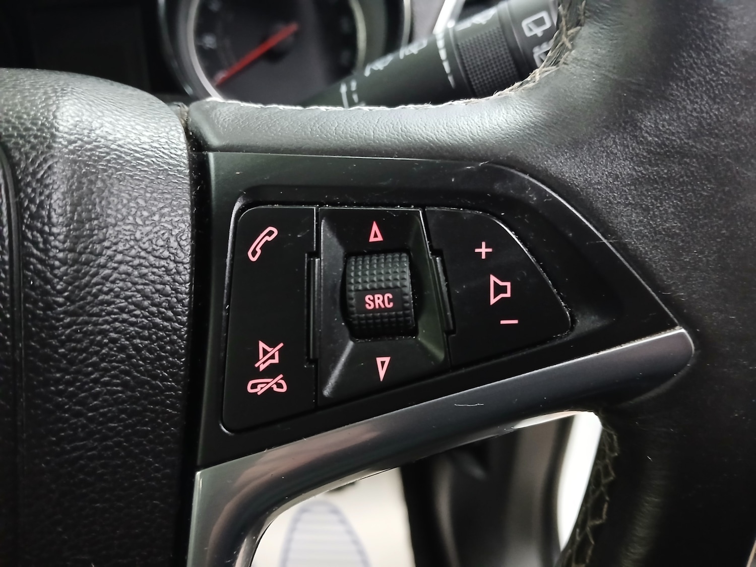 Used Vauxhall Mokka 2013 for sale - 77530531: Photo 30