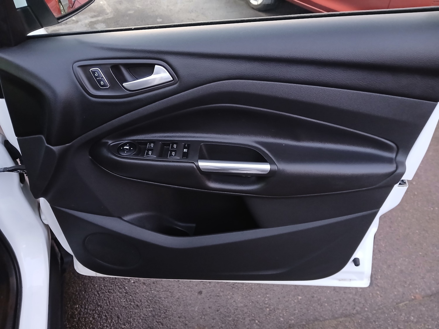 Used Ford Kuga 2014 for sale - 76960410: Photo 20