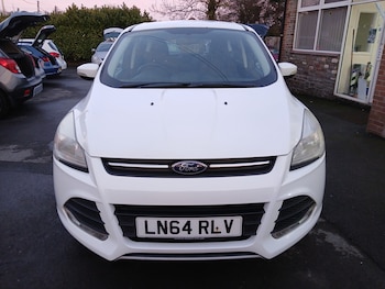 Used Ford Kuga 2014 for sale - 76960410: Photo