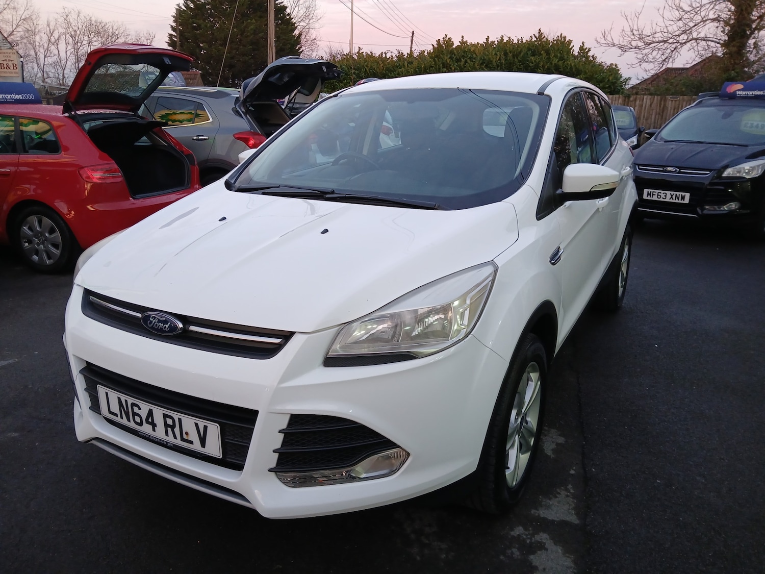 Used Ford Kuga 2014 for sale - 76960410: Photo 3