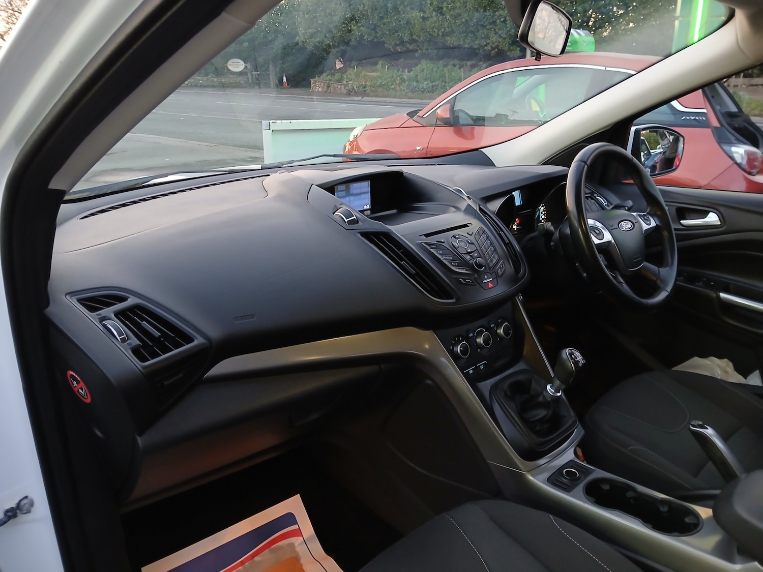 Used Ford Kuga 2014 for sale - 76960410: Photo 9