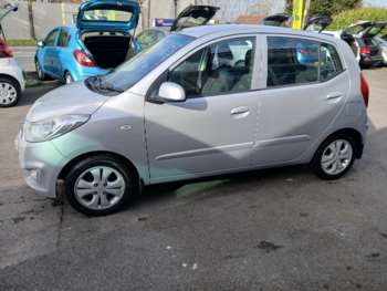 Used Hyundai i10 2013 for sale - 74060627: Photo