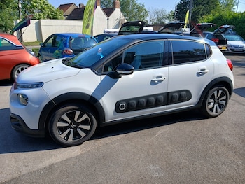 Used Citroen C3 2017 for sale - 79150190: Photo