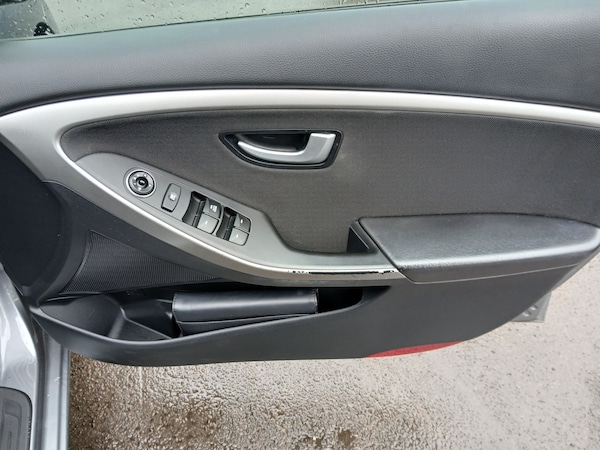 Used Hyundai i30 2013 for sale - 74261776: Photo 18