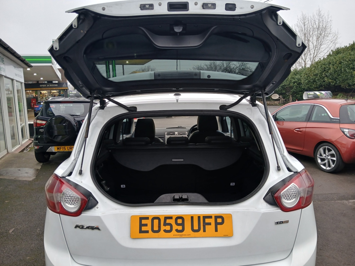 Used Ford Kuga 2009 for sale - 77036210: Photo 17