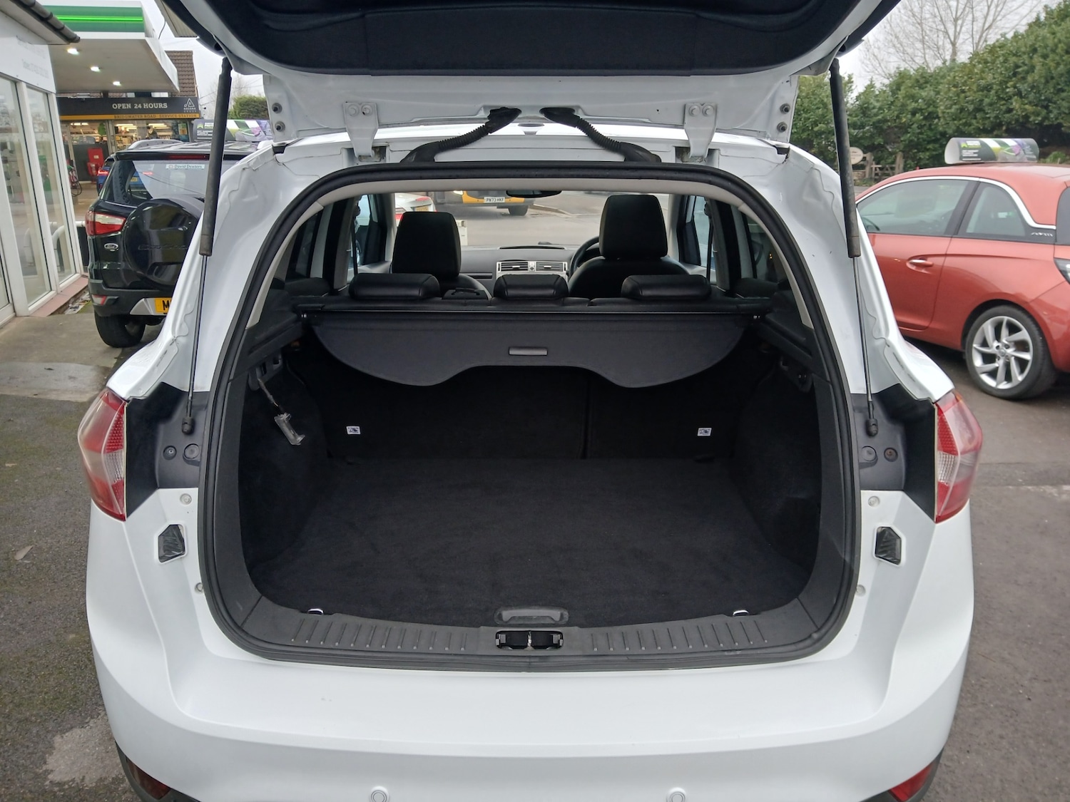 Used Ford Kuga 2009 for sale - 77036210: Photo 18