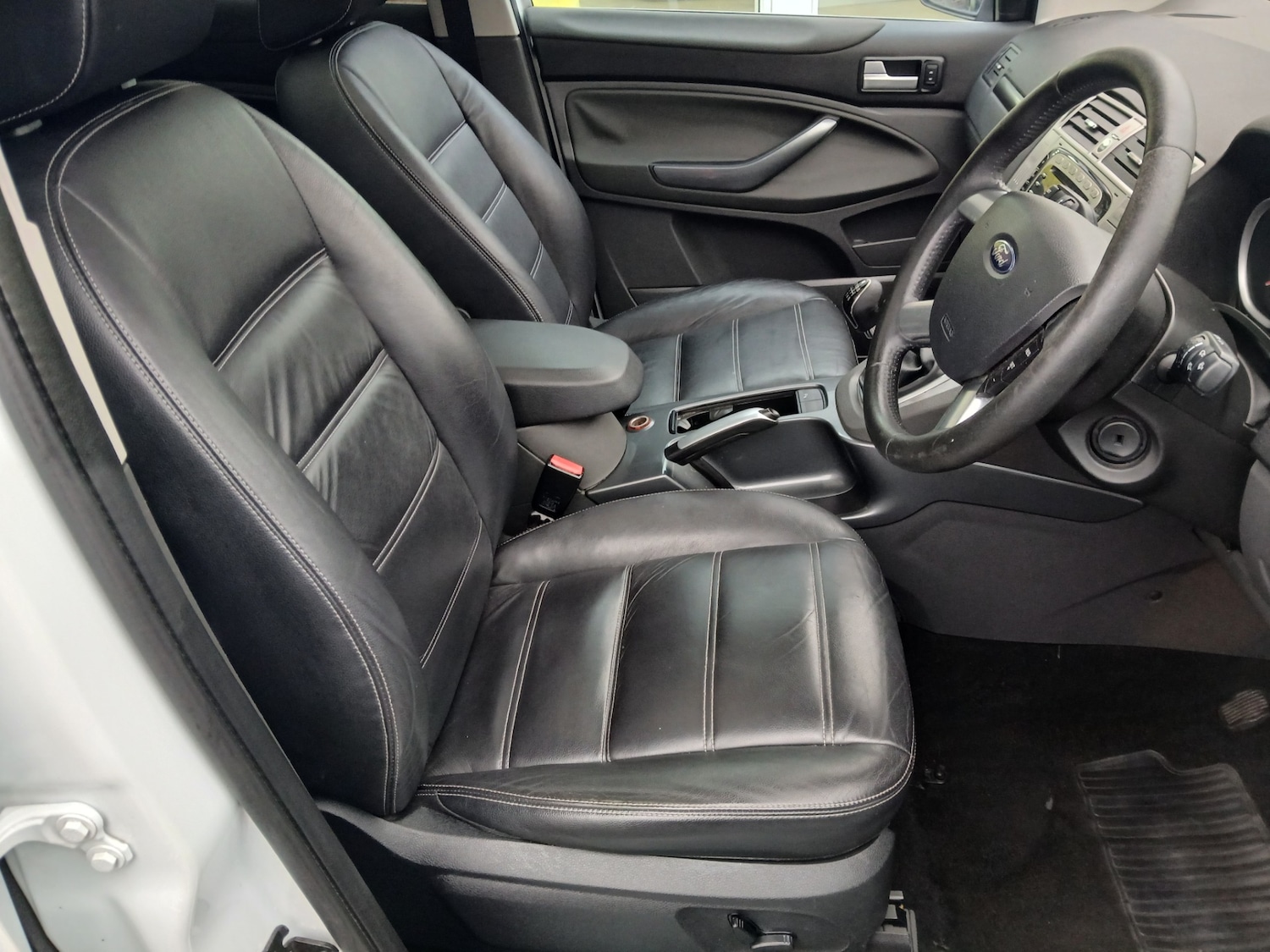 Used Ford Kuga 2009 for sale - 77036210: Photo 25