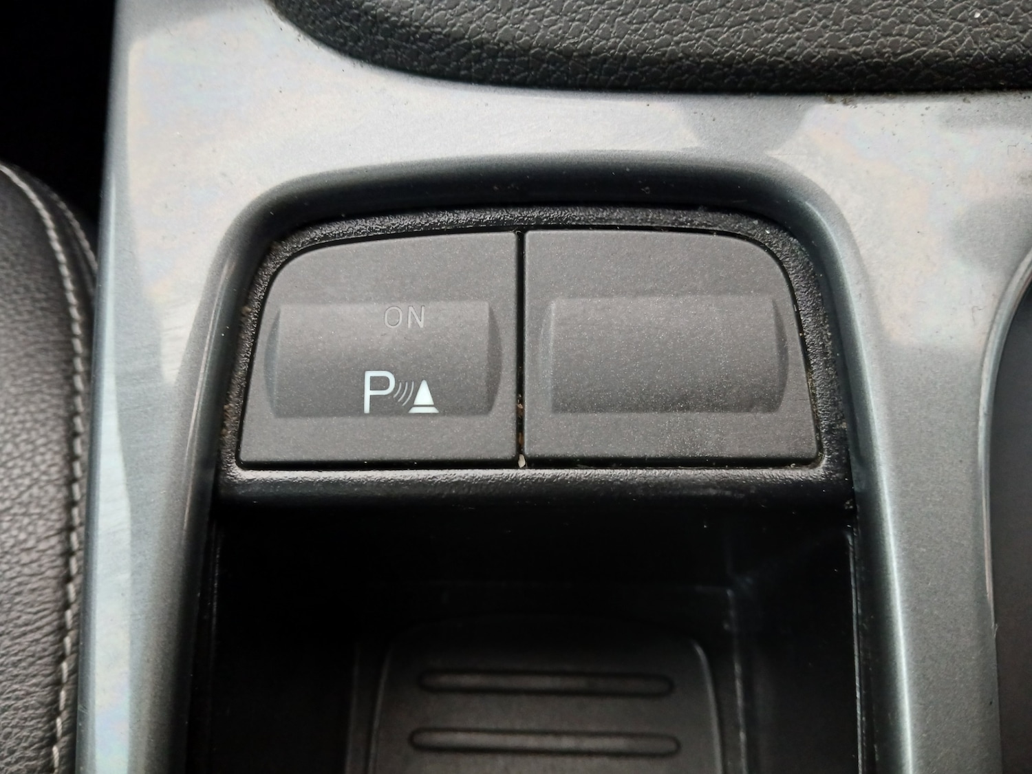 Used Ford Kuga 2009 for sale - 77036210: Photo 31