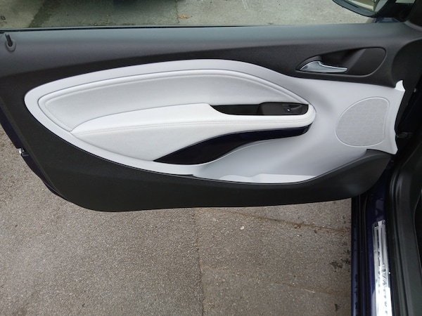 Used Vauxhall ADAM 2014 for sale - 76263063: Photo 11