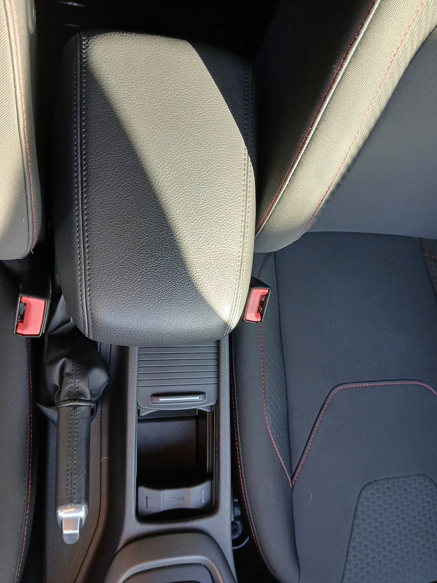 Used Ford Focus 2017 for sale - 76184126: Photo 29