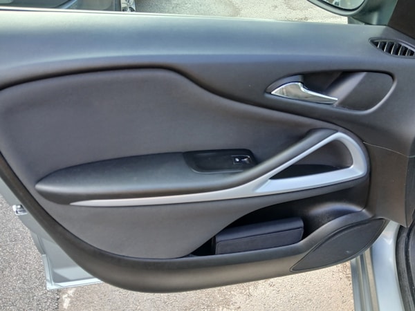 Used Vauxhall Zafira 2014 for sale - 75691762: Photo 11