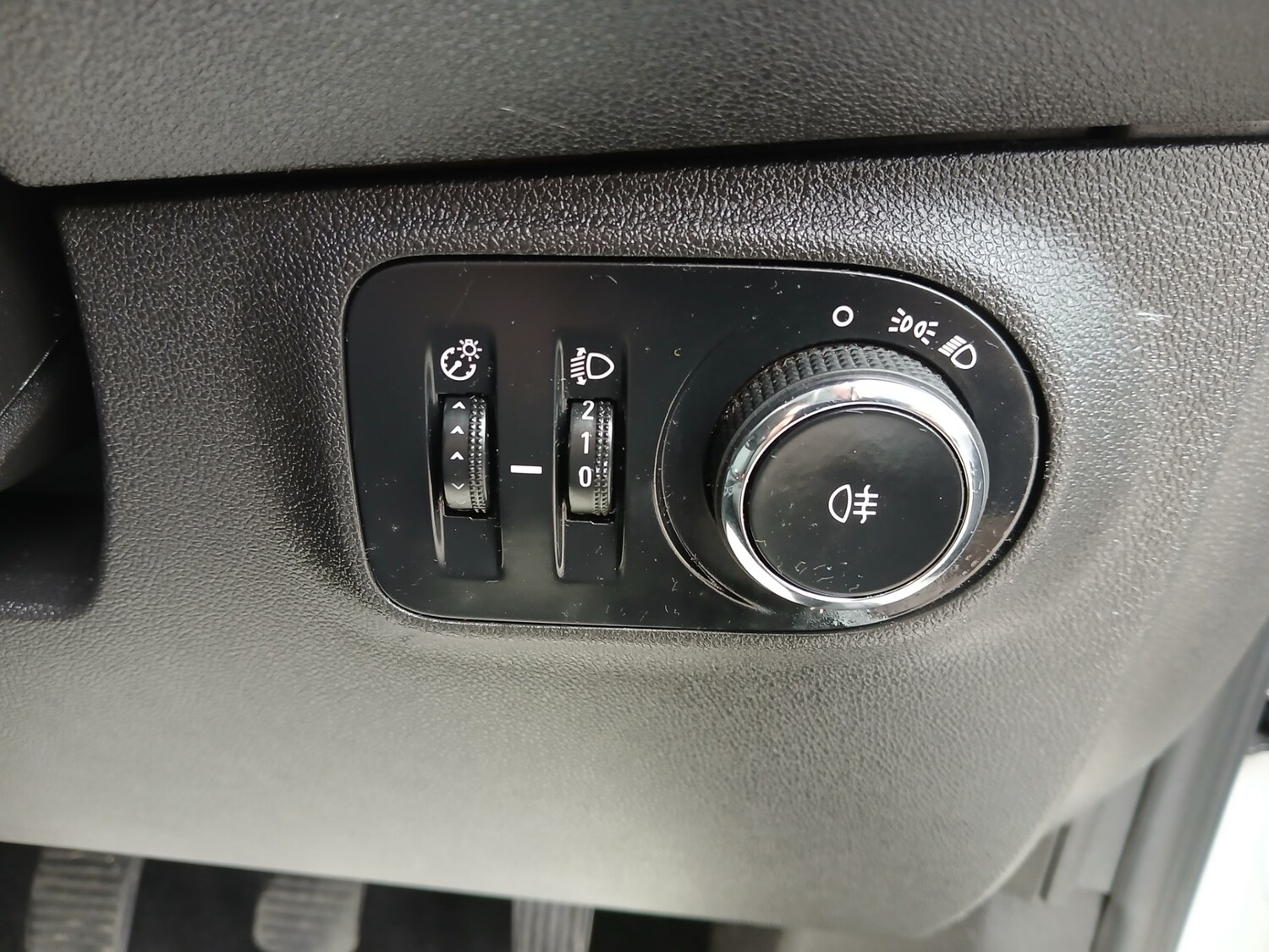 Vehicle 25