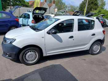 Used Dacia Sandero 2015 for sale - 75170174: Photo