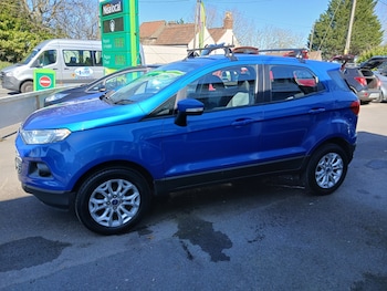 Used Ford Ecosport 2015 for sale - 77877778: Photo
